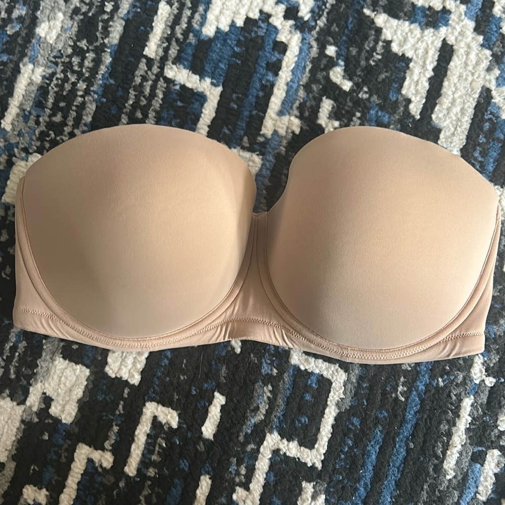 Wacoal Red Carpet Convertible Strapless Bra Beige Size 38H